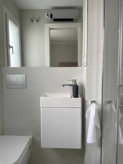 Apartamento Velarde-Maestranza Sevilla Eksteriør billede