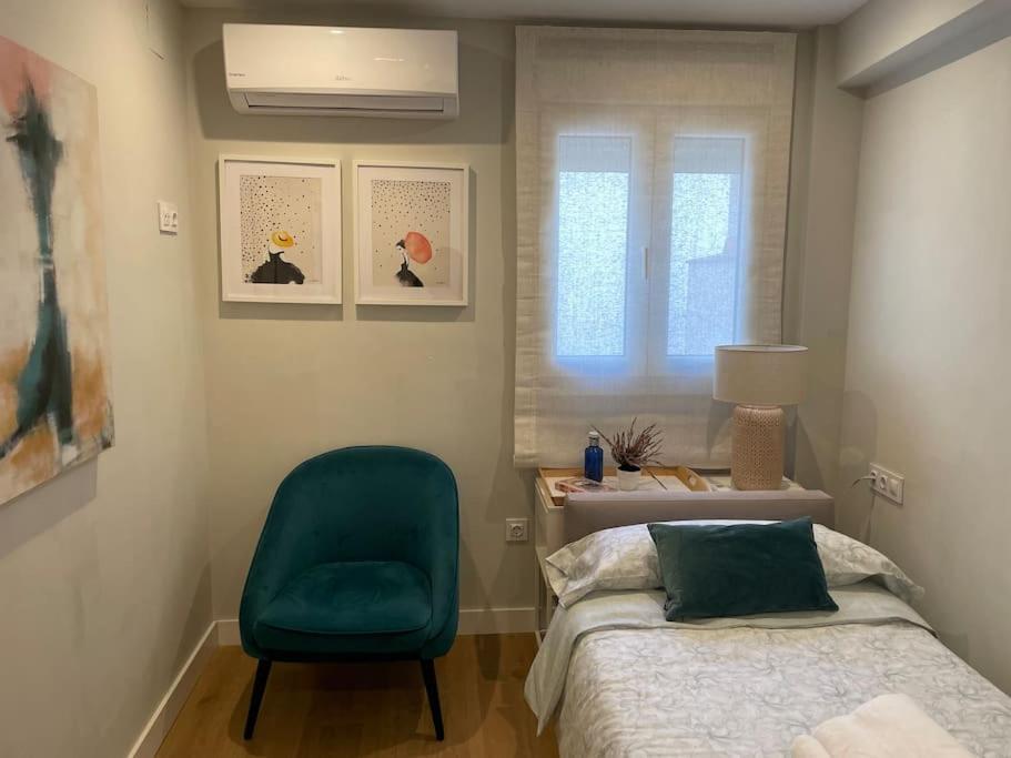 Apartamento Velarde-Maestranza Sevilla Eksteriør billede